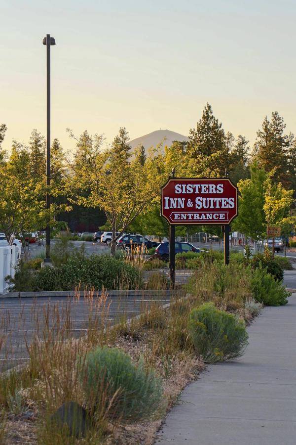 Sisters Inn & Suites Exterior foto
